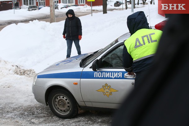 Ухтинские автоинспекторы будут ловить пьяных водителей в День всех влюбленных