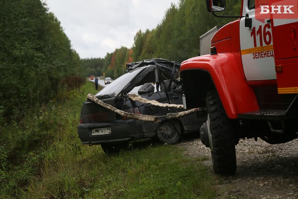 Количество жертв аварии в Сыктывдинском районе выросло до трех человек