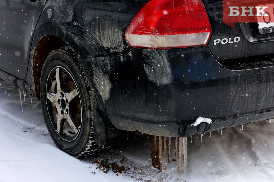 Россиянам посоветовали мыть автомобиль зимой раз в неделю
