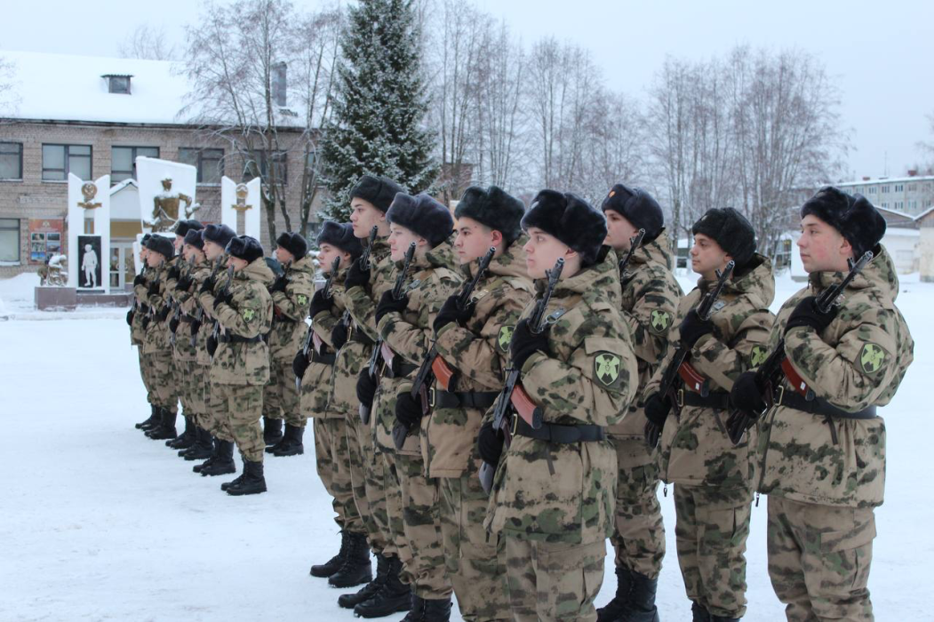 Военнослужащие в Сыктывкаре приняли присягу
