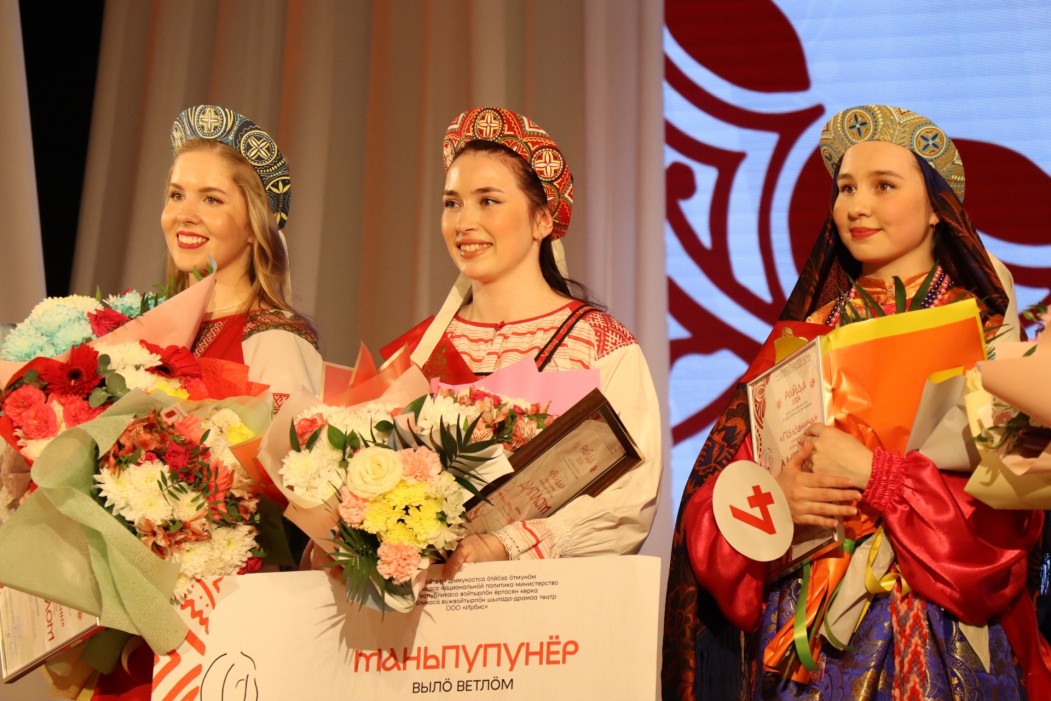 Конкурс коми девушек «Райда» выиграла сыктывкарка