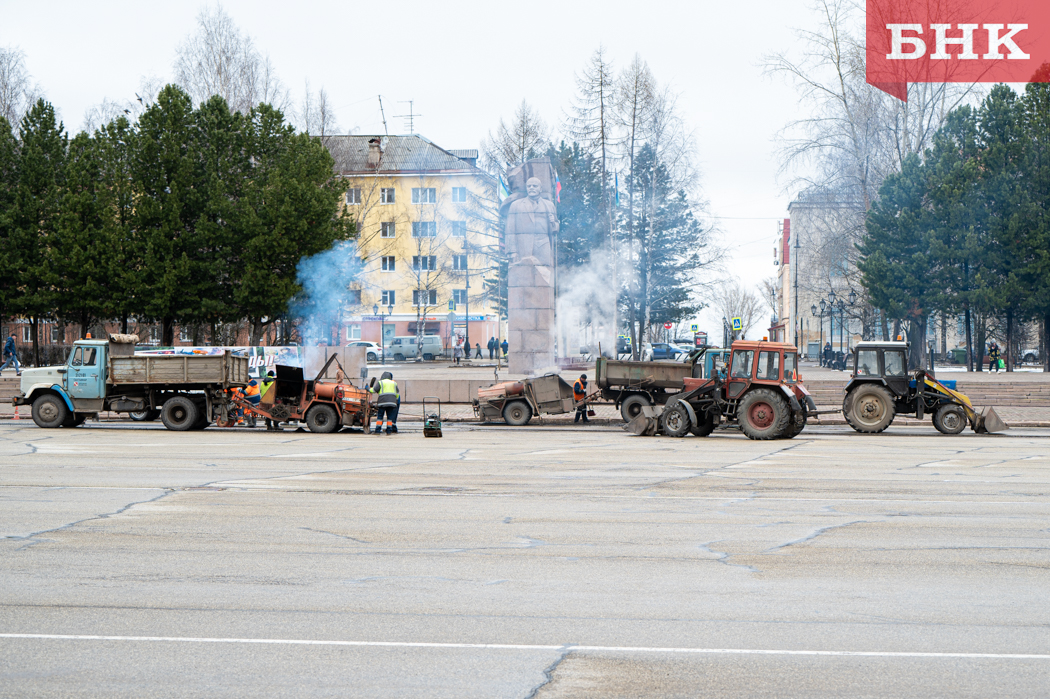 Стефановскую площадь готовят к параду в День Победы