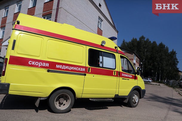 Коми получит девять автомобилей скорой помощи