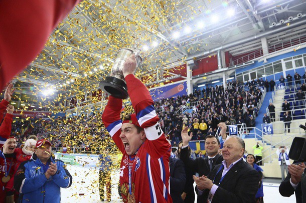 Сборная России по хоккею с мячом стала 11-кратным чемпионом мира