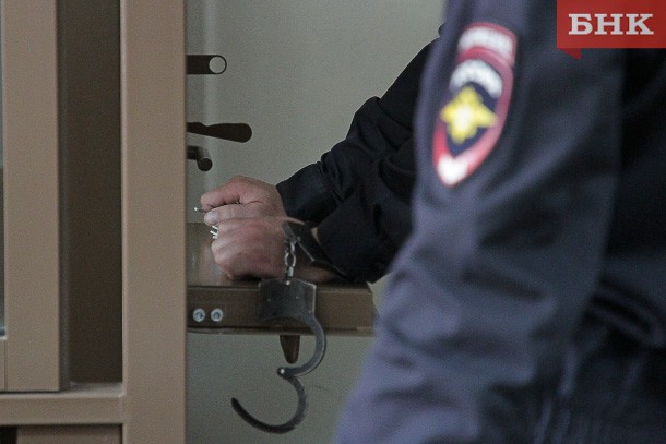Сыктывкарский полицейский не смог помочь безработному стать адвокатом
