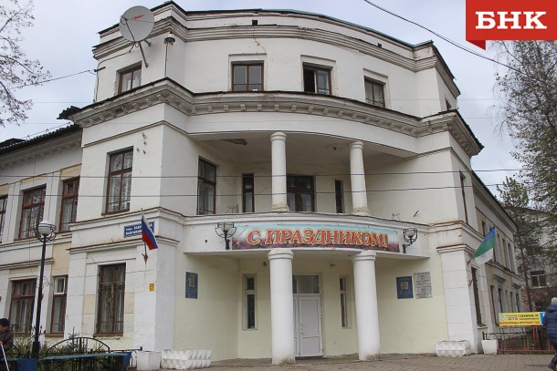 Учащихся Пушкинской гимназии оставят в СТЭКе до конца года